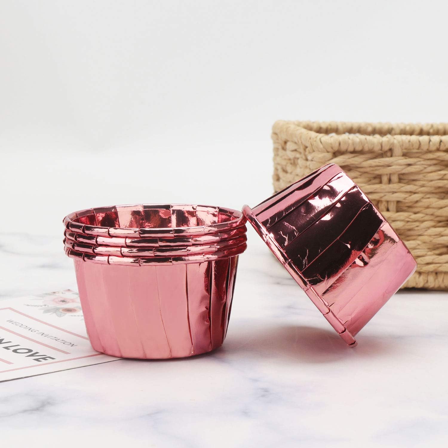 50Pcs Aluminum Foil Cupcake Liners with Lids, Pink, 5oz 125ml Ramekin  Baking Cups Muffin Liners Mini Pie Pans Foil Cupcake Containers for  Christmas